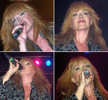 [ Toyah in Portsmouth - 1st Dec 2006 ]